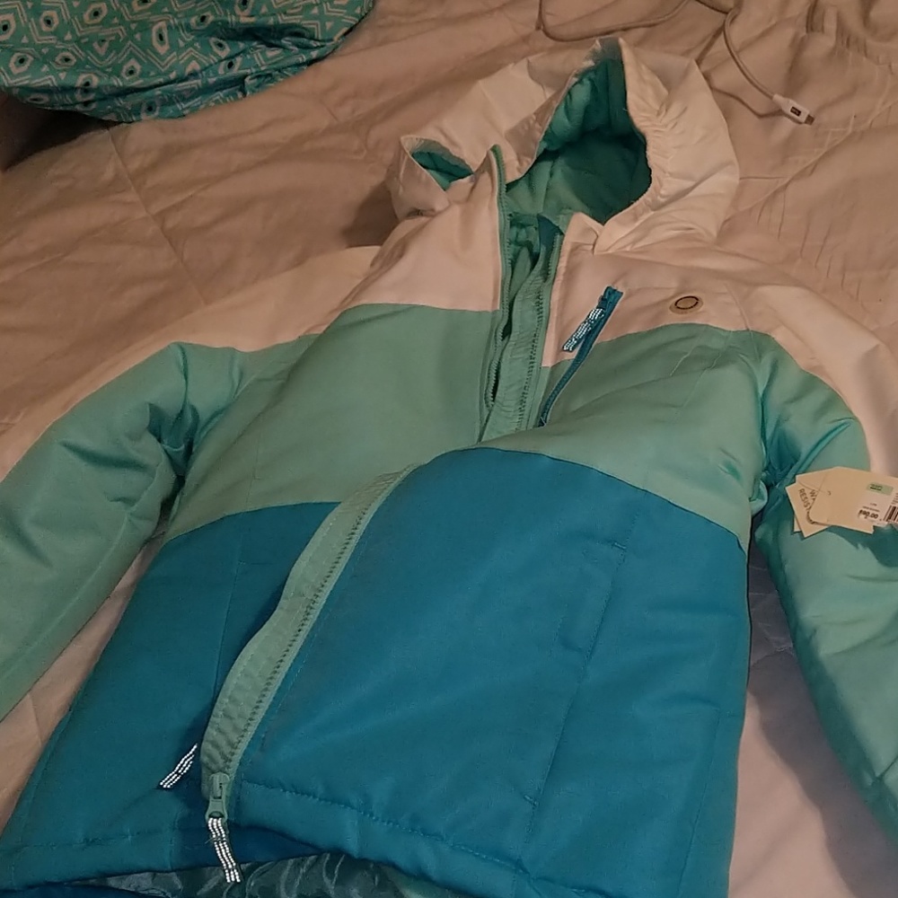 3-in 1 winter jacket(PayPal only)